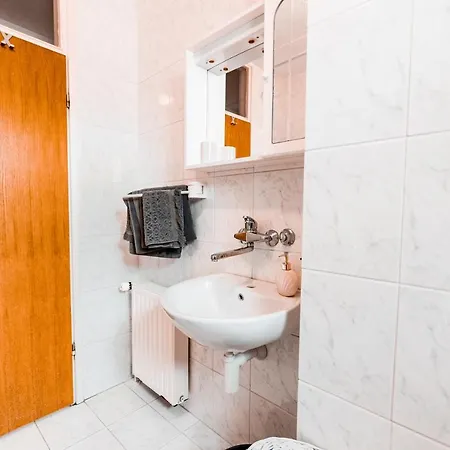 Apartman Centar 2 아파트 리브노